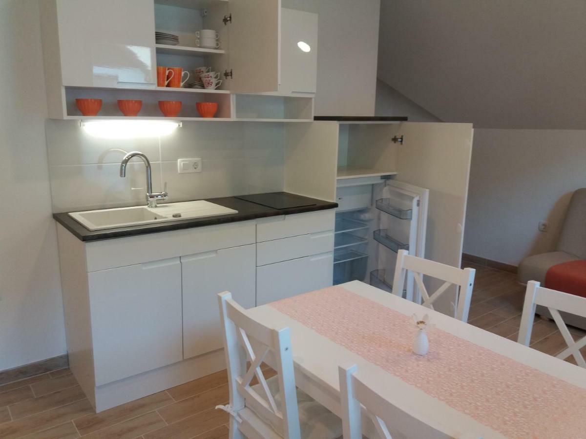 Apartma Bremec-Studio بوينج المظهر الخارجي الصورة
